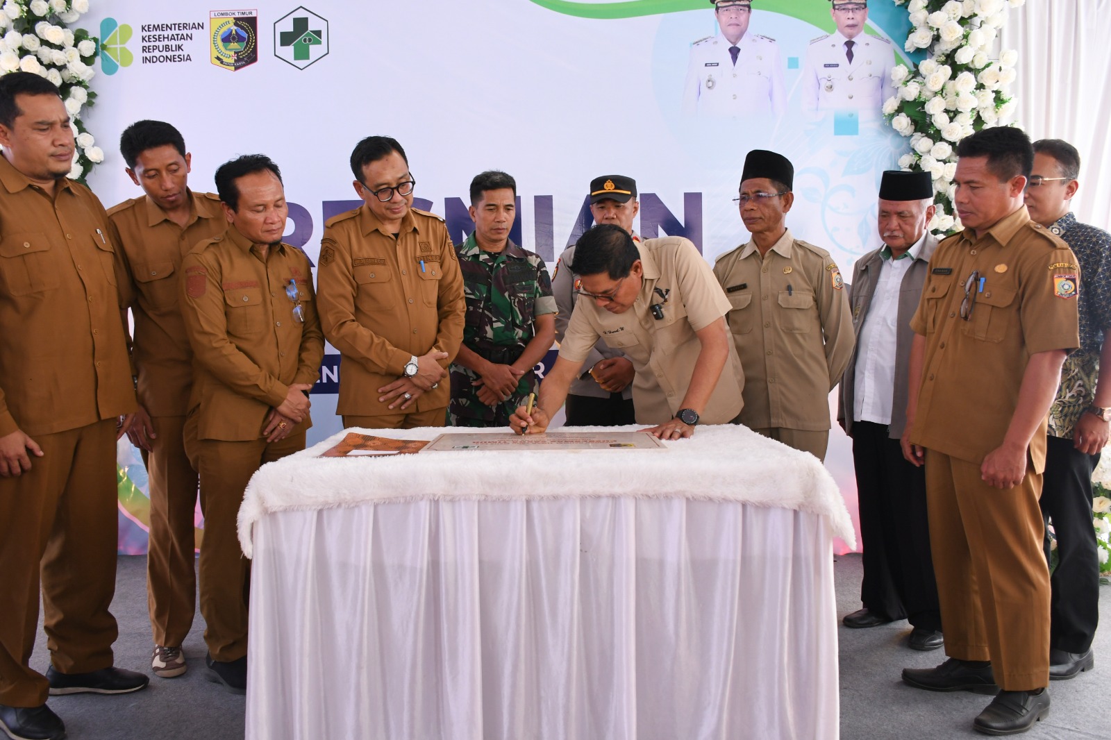 Puskesmas Sakra Timur Diresmikan
